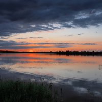 Вечером на озере. :: Евгений Седов