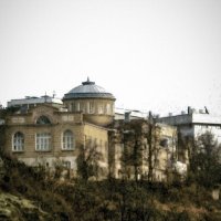 Замок на горе :: Ольга Протасова