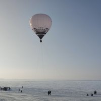 А у нас на Двине и шары летают! :: Елена Байдакова