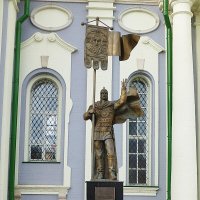 Памятник Дмитрию Донскому в Тульском Кремле :: Лидия Бусурина