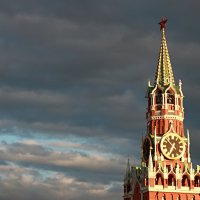 Спасская башня на закате :: Владимир59 