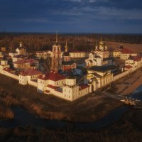 Варницкий монастырь в закатном золоте ч3 :: Дмитрий Шишкин
