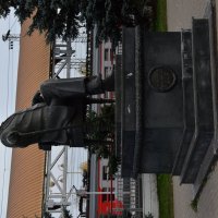 Памятник Савве Мамонтову Сергиев посад :: Александр Качалин