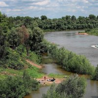 Хорошо жить на берегу реки. :: Николай Рубцов