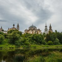 Торжок. Вид на Борисоглебский монастырь в ненастную погоду. :: Nyusha .