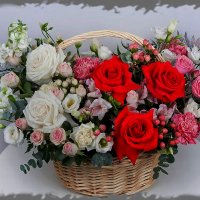 Композиция с розами.. :: Ольга Довженко