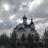 Небеса над  Храмом. :: Андрей Хлопонин