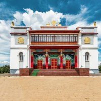 Буддийский монастырь «Геден Шеддуп Чой Корлинг» :: Андрей Неуймин