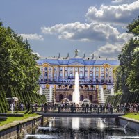 Вид Петергофского дворца со стороны Залива :: Стальбаум Юрий 