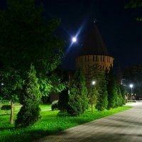 Крепостная башня в ночи. :: Милешкин Владимир Алексеевич 