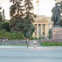 Площадь Республики г. Чебоксары :: Игорь Николаев