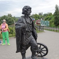 Памятник "Касьян с Красивой Мечи" :: Лидия Бусурина