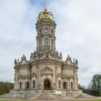 Знаменский храм в Дубровицах :: Владимир Лебедев