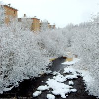 река Чибью никак не замёрзнет :: Игорь В