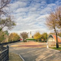 Осень в центральном парке Хабаровска :: Игорь Сарапулов