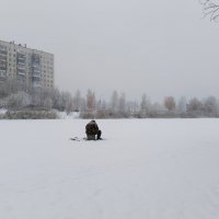 Одинокий рыбак :: Мария Васильева