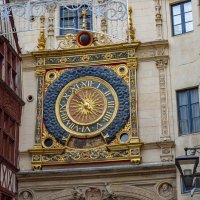 Руанские часы Gros-Horloge. Франция :: leo yagonen