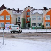 Рядом с домами уже открыт новый детский садик. :: Восковых Анна Васильевна 