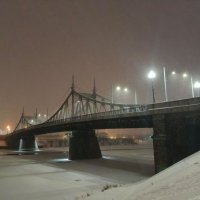 Староволжский мост через Волгу :: helga 2015