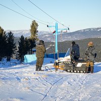 В горы на снегоходе :: Татьяна Лютаева