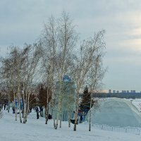 Ледовый городок на Михайловской набережной :: Дмитрий Конев