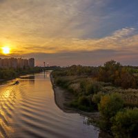 Вечер на реке :: Владимир Жуков