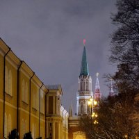 Вечерний Кремль :: Валерий Судачок