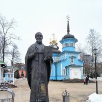 Скульптура Николая Чудотворца в Коломягах. :: Ольга 