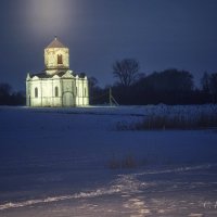 Ночь в Александровке. Никольская церковь. 1860г. :: Сергей 