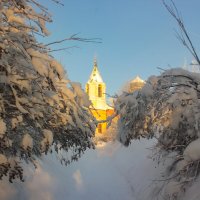 По дороге в храм :: Сергей Кочнев