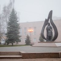 Кострома.Памятник труженикам тыла 1941-1945 :: Артём Орлов