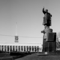 В. И. Ленин на броневике. Памятник, мемориал. :: Михаил Колесов