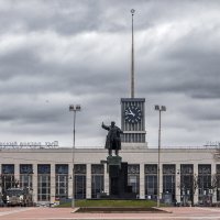 Верным ли курсом идете, товарищи? :: Евгений 