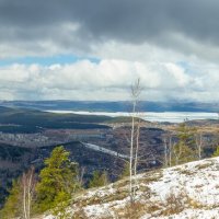 Ильменский хребет. Апрель. Миасс, Машгородок. (панорама) :: Алексей Трухин