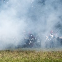 И оглушительно грохнул выстрел! :: Владимир Безбородов