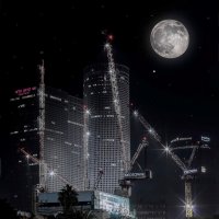 Full Moon in Tel Aviv :: Shmual & Vika Retro