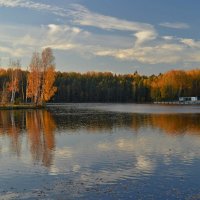 Вечер на озере.... :: Юрий Цыплятников