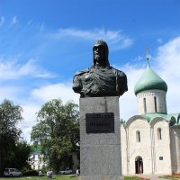 памятник Александру Невскому :: Любовь ***