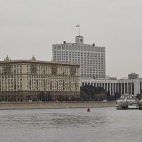 По Москве-реке от Киевского вокзала до парка Фили :: <<< Наташа >>>