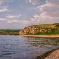 В бухте Малая Нерпа утро :: Игорь Сарапулов