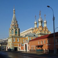 Храм во имя святителя Григория Чудотворца, епископа Неокесарийского, в Москве :: Лидия Бусурина