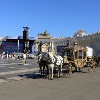 На Дворцовой площади :: Ольга 