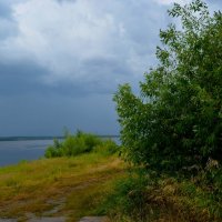 Мариинский Посад. Река Волга после летней грозы. :: Пётр Чернега