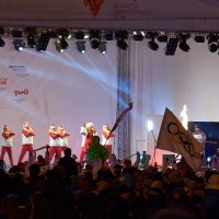 Встреча Олимпийского огня в Новосибирске :: Антон Банков