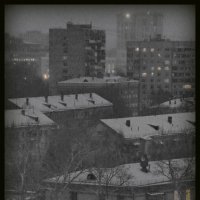 Вечер в городе. Снег идет. :: Евгений Поляков
