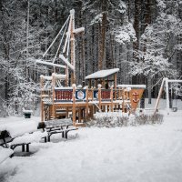 Зима в детском городке :: Jevgenija St