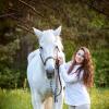 принцесса с белой лошадкой=) :: Елена Череченко