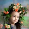 девочка с цветочным веночком на голове :: Светлана Ясевич
