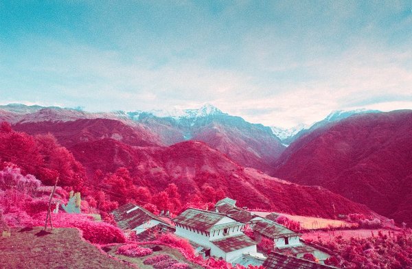 Шон Линч. Инфракрасные фото пейзажи Непала и другие работы 