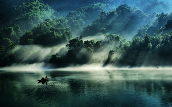 Озеро Дунцзян. Автор фото: chinaguide Хуан
